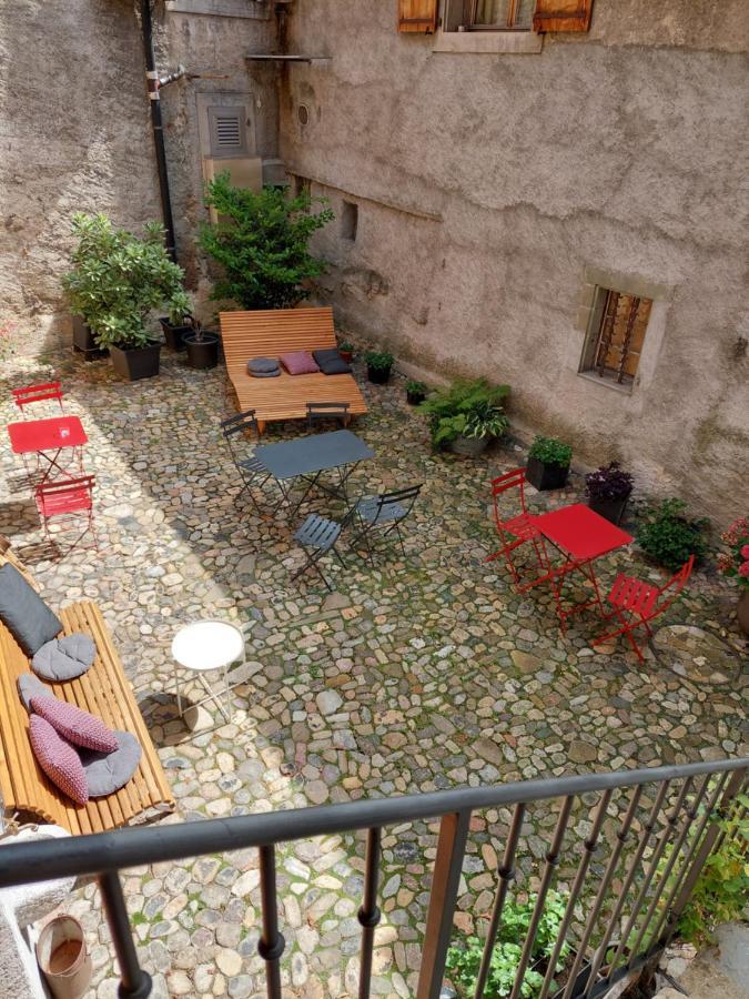 Aux Trois Soleils Bed and Breakfast Chexbres Εξωτερικό φωτογραφία
